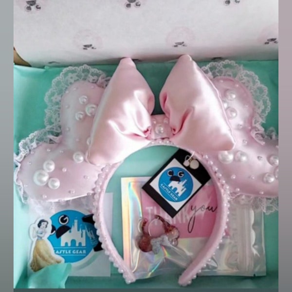 Crush Pink Mouse Ears ~ diadema de perlas ~ arco ~ Minnie Ears ~ perlas ~ corazones ~ encaje ~ tela satinada ~ cosplay