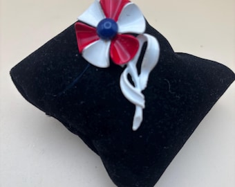 Vintage Red White Blue Flower Brooch Pin Jewelry brooches Lover Antiques and Vintage