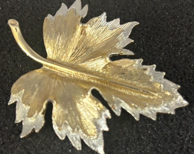 Vintage Sarah Coventry Gold & Silver Large Maple Leaf Brooch Golden Silver Leaf Brooch Pin Lover Antiques and Vintage