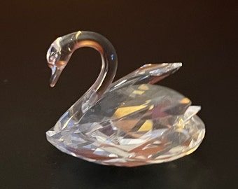 Vintage Swan Crystal Figurine, Lover Antiques and Vintage