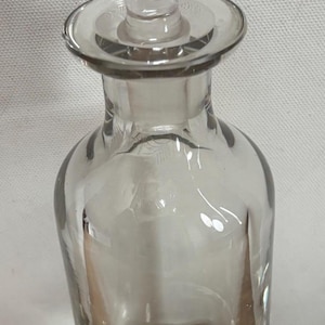 Vintage Crystal Glass Decanter with Stopper: Tall Wine Bottle