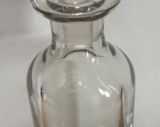 Vintage Glass Decanter with Stopper Wine Bottle Tall Crystal Glass Lover Antiques and Vintage