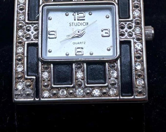 Vintage Geneva Platinum Quartz Watch Lover Antiques and Vintage