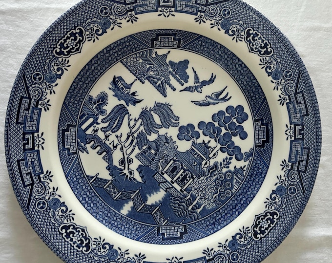 Vintage Churchill Blue Willow Dinner Plate Fine English Tableware Staffordshire Blue & White Lover Antiques and Vintage