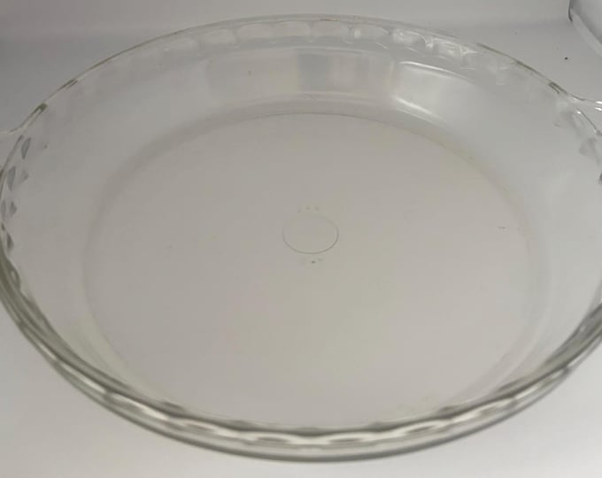 Vintage Pyrex Pie Plate, Glass Baking Dish