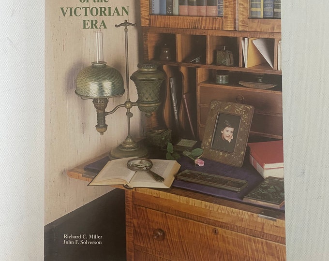 Student Lamps of the Victorian Era by Robert C. Miller and John F. Solverson Lover Antiques and Vintage
