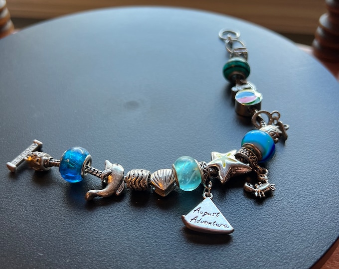 Charm bracelet Willabee and Ward Jewelry Charms, Beads, Lover Antiques and Vintage