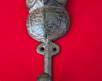 Vintage Owl Cast Iron Single Hook Coat Hanger, Owl Wall Rack, Lover Antiques and Vintage