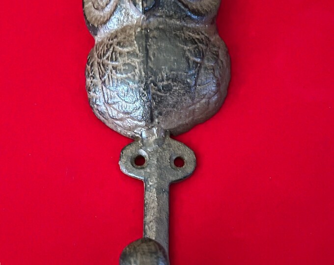 Vintage Owl Cast Iron Single Hook Coat Hanger, Owl Wall Rack, Lover Antiques and Vintage