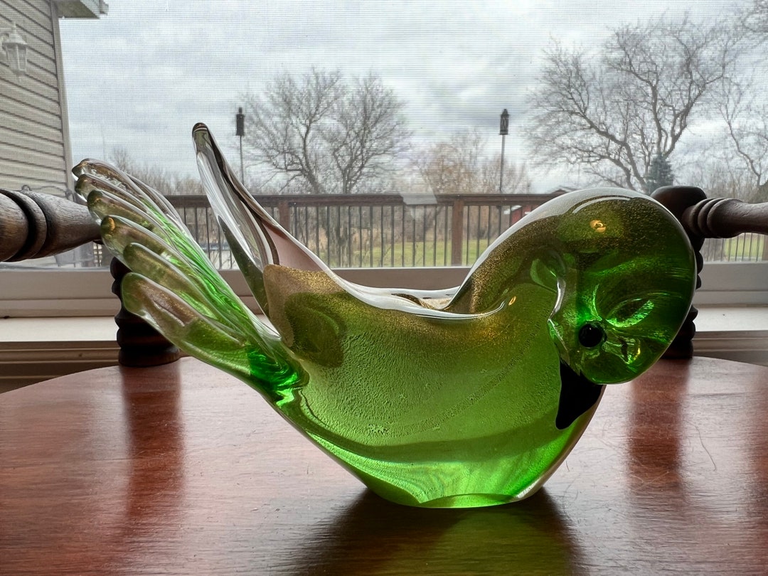 Vintage Murano Green & Gold Bird Sculpture Figurine Art Glass Lover