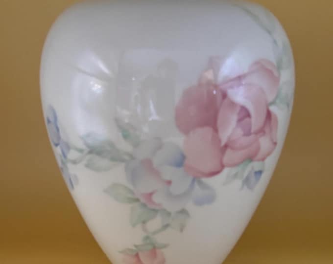 Vintage Lenox Rose Bud Base Flower Vase with 24K Gold Gilding Lover Antiques and Vintage