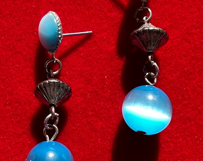 Vintage Sea Blue Glass Earrings, Dangle Earrings, Pretty Blue Earring, Jewelry, Twist Earrings, Lover Antiques and Vintage