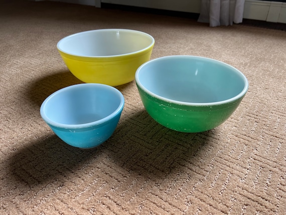Vintage Pyrex Set of 3 Mixing Bowls Lover Antiques and Vintage - Etsy