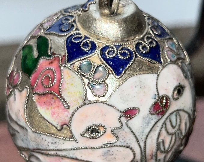 Vintage Cloisonné Christmas Holiday Round Ornament with Doves and Pink Flowers from NYCO Ornaments Silver Tone Lover Antiques and Vintage