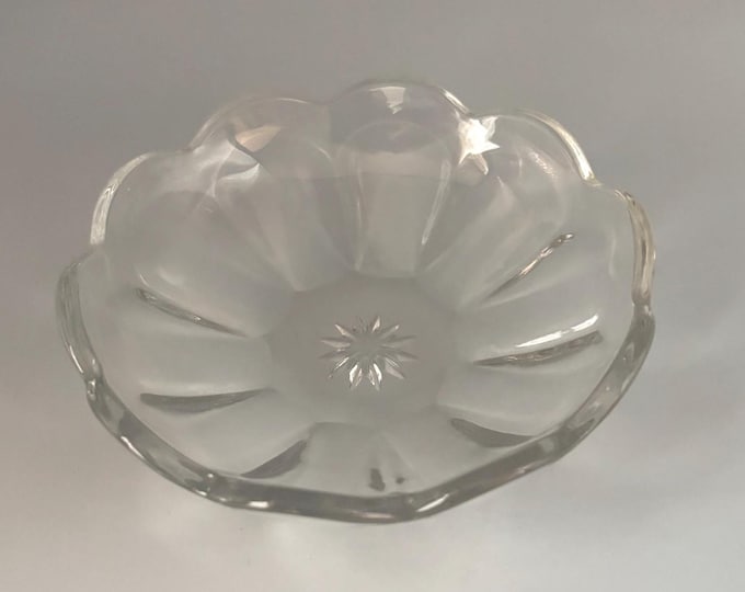 Antique Heisey Glass Nut Bowl or Candy Dish, Starburst Flower Design, Lover Antiques and Vintage