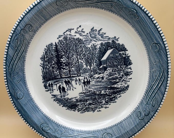 Vintage Jeannette Pie Plate Blue & White Royal China Plate Lover Antiques and Vintage