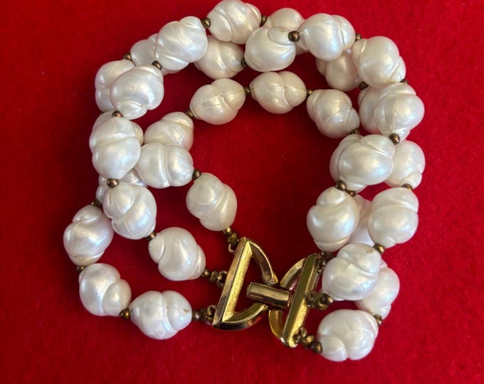 Vintage Trifari Bracelet Lover Antiques and Vintage