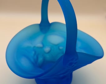 Vintage Westmoreland Blue Basket with Handle Lover Antiques and Vintage