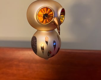Vintage Gold Owl Ornament: Made in Czechoslovakia, 4" Tall