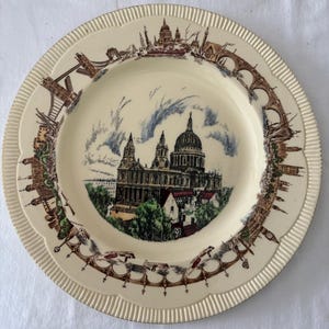 Vintage Clarice Cliff Pottery Plate Newport Pottery of England St. Paul’s Cathedral Lover Antiques and Vintage