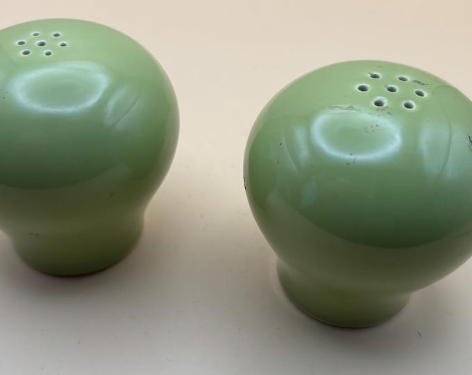 Vintage Fiesta Salt and Pepper Shakers Rhythm Homer Laughlin Duraprint Charm House Chartreuse Green Shakers Lover Antiques and Vintage