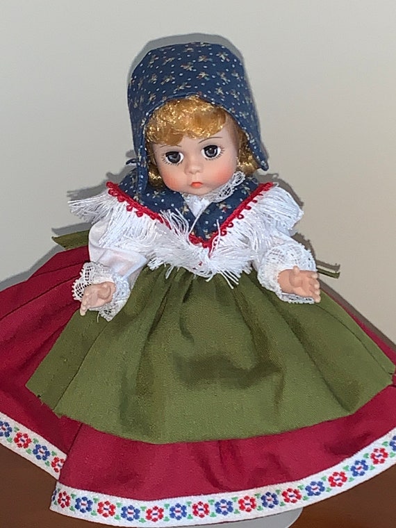Madame Alexander Switzerland Doll #540 With Original Box Vintage