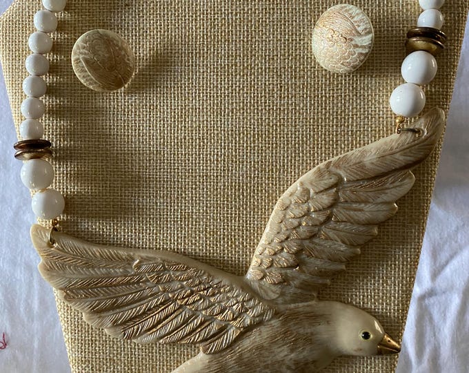 Vintage Bird in Flight Figural BIB Beaded Statement Resin Necklace & Matching Earrings Soaring Bird Jewelry Lover Antiques and Vintage