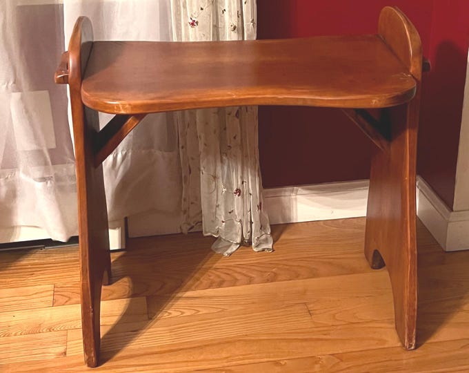 Cushman Colonial Creations Serving Table or Vanity Table No. 4-163 only made 1934-37 Lover Antiques and Vintage