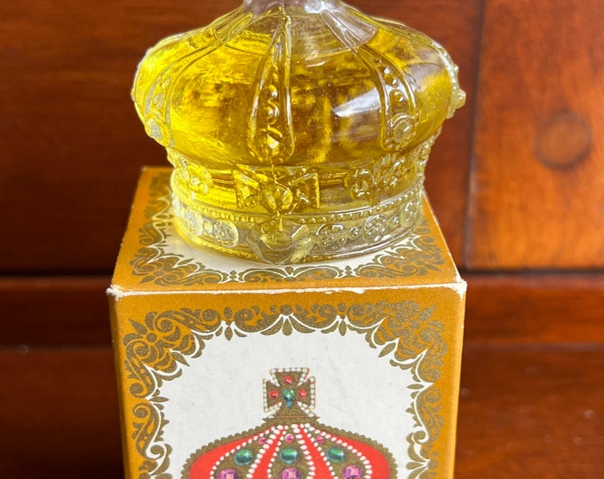Vintage Avon Cologne Royale 1 ounce Field Flowers with Box Full Bottle Lover Antiques and Vintage
