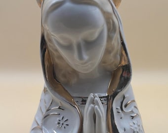 Vintage Praying Madonna Statue with Gold Gilding Figurine Hand Painted Porcelain Virgin Mary Figure Lover Antiques and Vintage