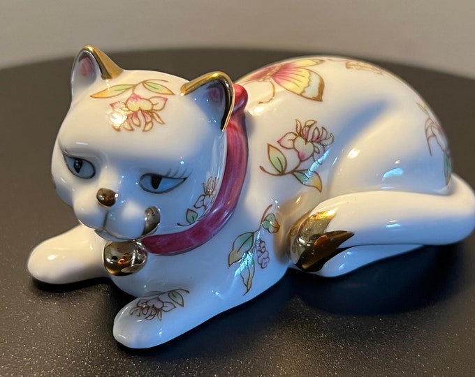 Vintage Porcelain Cat with Gold Accents House of Faberge by the Franklin Mint Cats of all kinds Kitten Art Glass Lover Antiques and Vintage