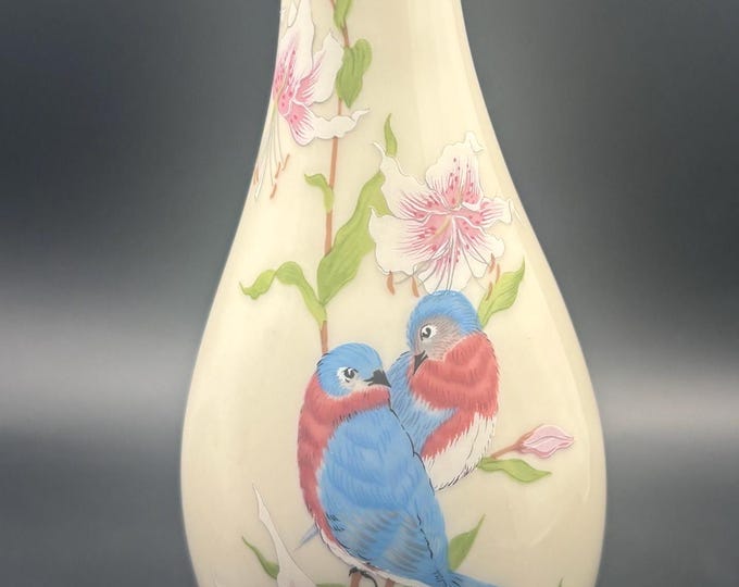 Vintage Lenox Eternal Love Collection Bird Porcelain Bud Base Flower Footed Vase with 24K Gold on Top Rim Lover Antiques and Vintage