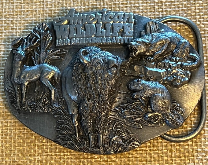 Vintage American Wildlife 1990 Commemorative Belt Buckle, Bison, Bear, Wild Animals Buckle, Siskiyou Buckle Co, Lover Antiques and Vintage