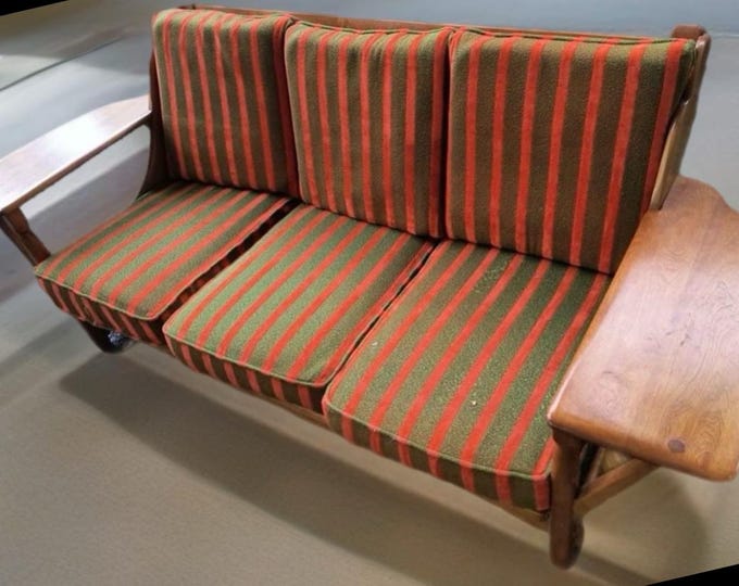 Cushman Colonial Creations Style Sette, Large Paddle Arm Couch, Rustic Sofa, Cool Original Cushions