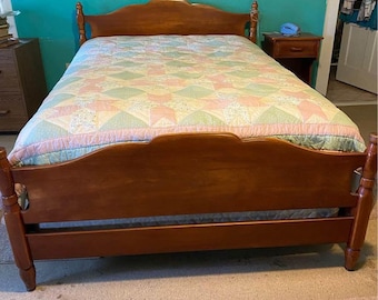 Cushman Colonial Creations Molly Stark Double Bed No. 2050D vintage furniture headboard footboard side rails slats