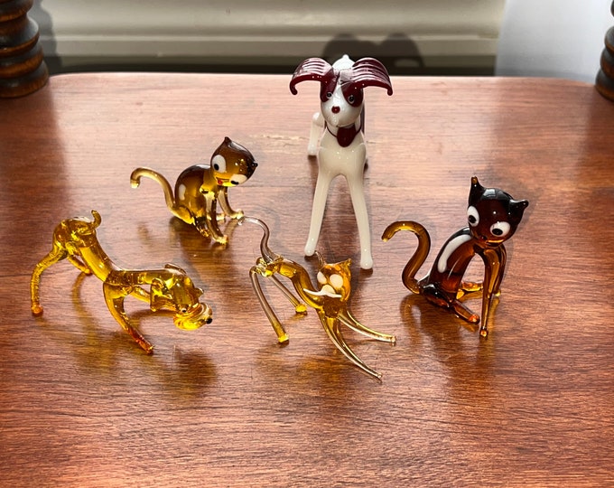 Vintage Glass Animal Collection of 5 Miniatures Minis Amber Glass dogs and cats art collectibles a great gift cat dog figurines