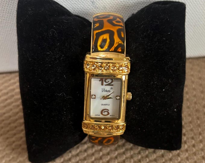 Vintage Vivian Quartz Watch Cuff Bangle Style Women's Watch Lover Antiques and Vintage