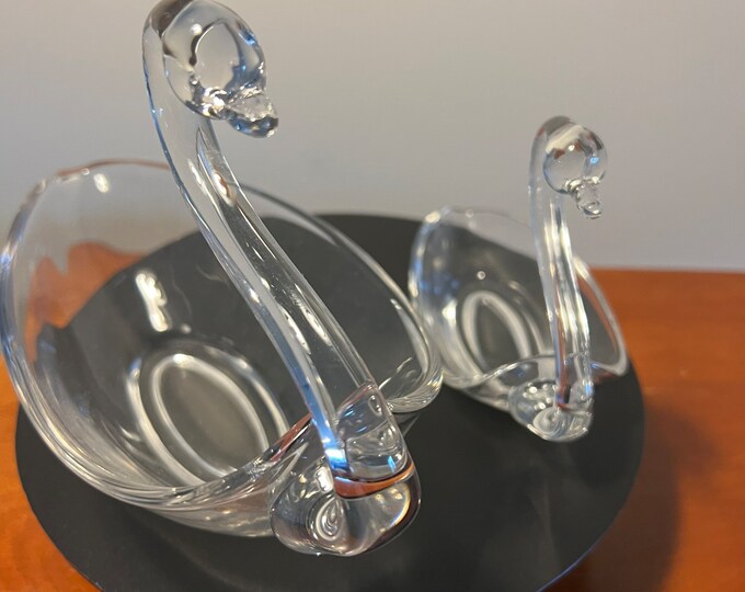 Vintage Swan Candy Dishes Set of 2 Glass Art Swans Candy Dish Holder Art Glass Home Decor Lover Antiques and Vintage