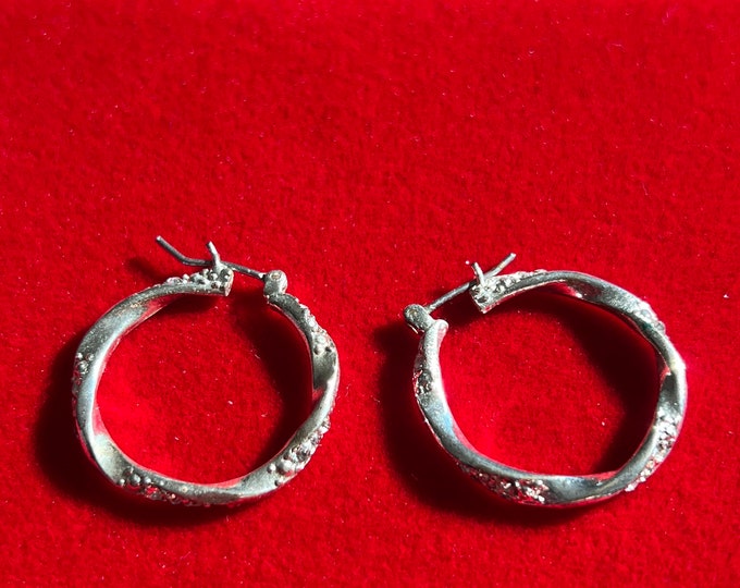 Vintage Silver Twisted Hoop Earrings, Swirl Earring, Twist Jewelry, Twist Earrings, Lover Antiques and Vintage