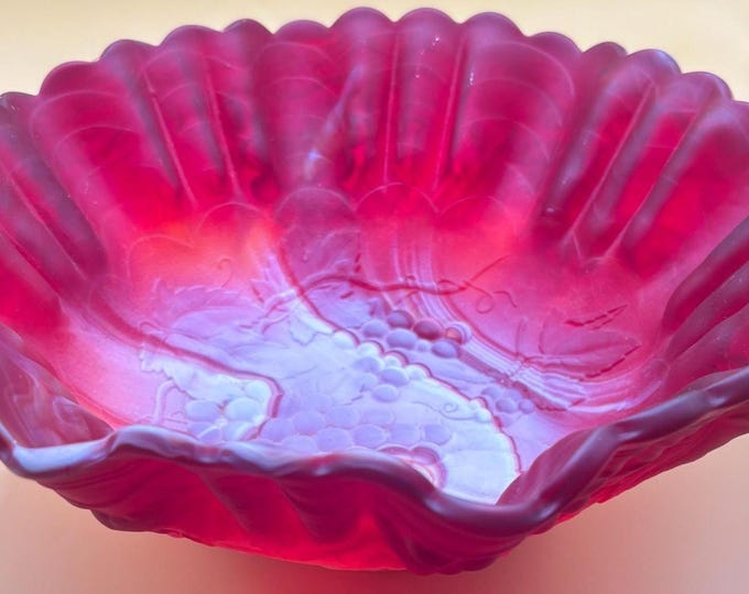 Vintage Imperial Glass Red Marbled Ruffled Bowl Slag Glass Dish Beautiful Show Piece Gift Lover Antiques and Vintage