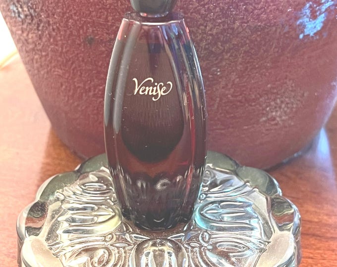 Venise Yves Rocher Miniature Parfum, Eau Splash Bottle, Like New Condition, Lover Antiques and Vintage