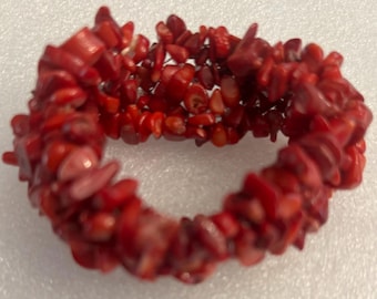 Vintage Coral Teardrop Cluster Bracelet Lover Antiques and Vintage