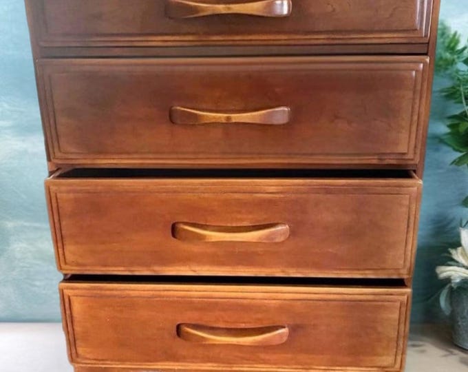 Vintage Cushman Colonial Creations Molly Stark Chest No. 2054 4 drawer dresser Lakehouse home decor