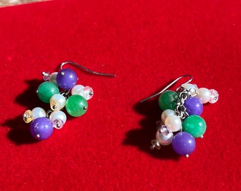 Vintage Cha Cha Earrings: Purple, Green, and White Beaded Jewelry