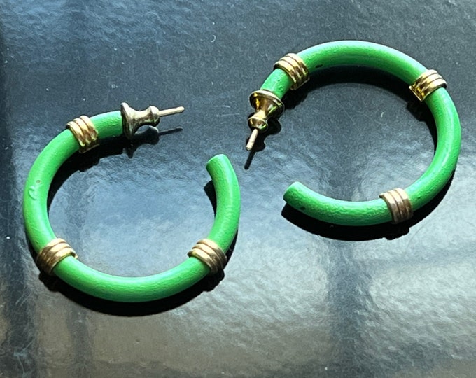 Vintage Napier Bright Green Hoop Earrings earring jewelry