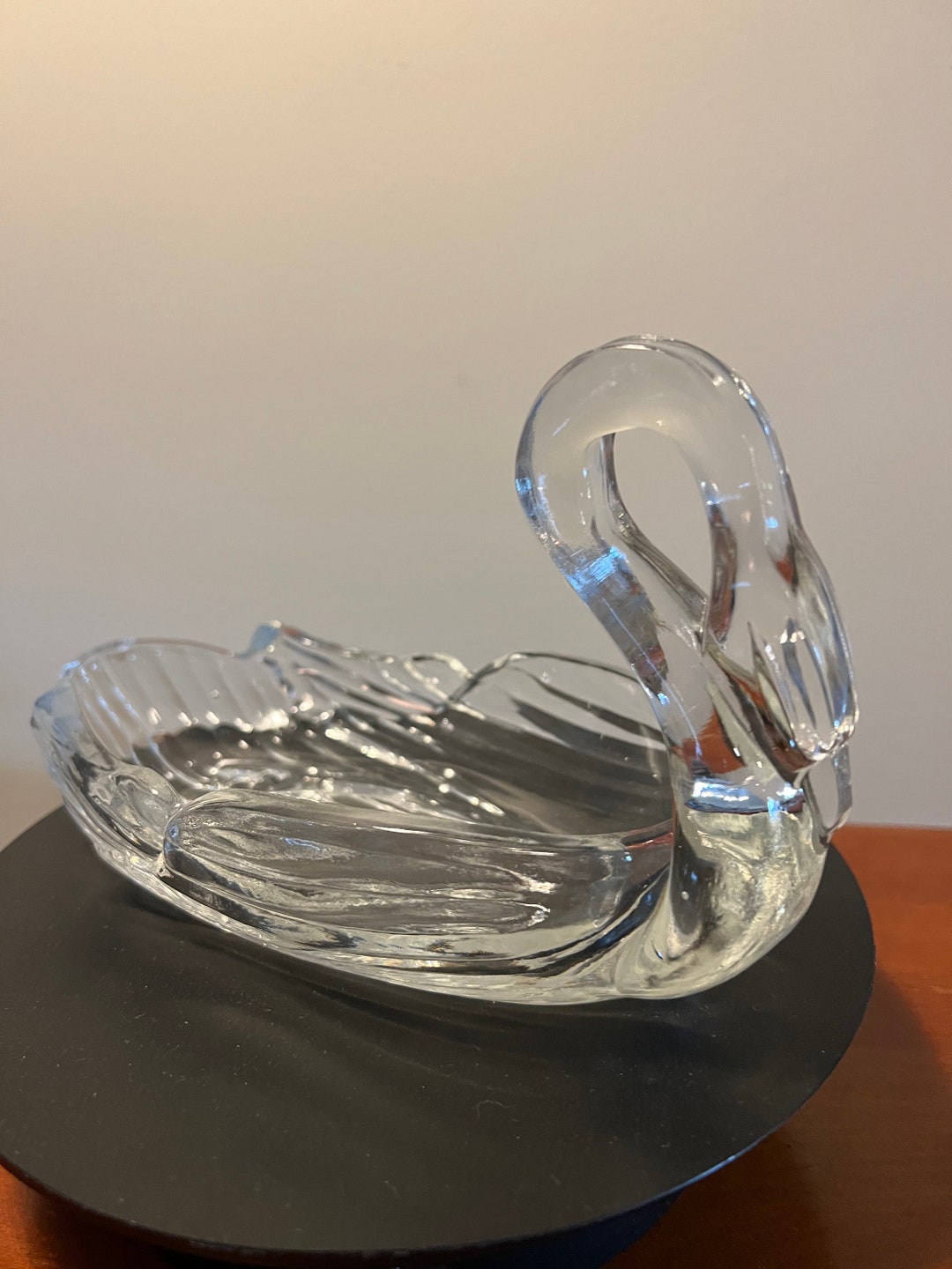 Vintage Swan Nut Candy Dish Container Glass Art Swans Candy Holder Art