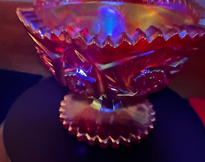 LE Smith Ruby Red Carnival Glass Footed Bowl, Heritage Aztec Ruby Red, Red Carnival Glass Bowl, Lover Antiques and Vintage