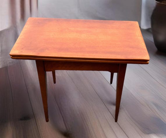 Vintage Cushman Colonial Pivot Top Game Table: Hidden Compartment