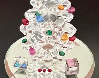 Vintage Glass Christmas Tree with Ornmanets and Gifts, Crystal Glass Tree Figurine, Glass Tree, Lover Antiques and Vintage