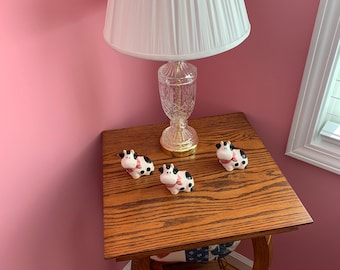 Antique Oak Side Table: Small Vintage Accent Table with Cabriole Legs